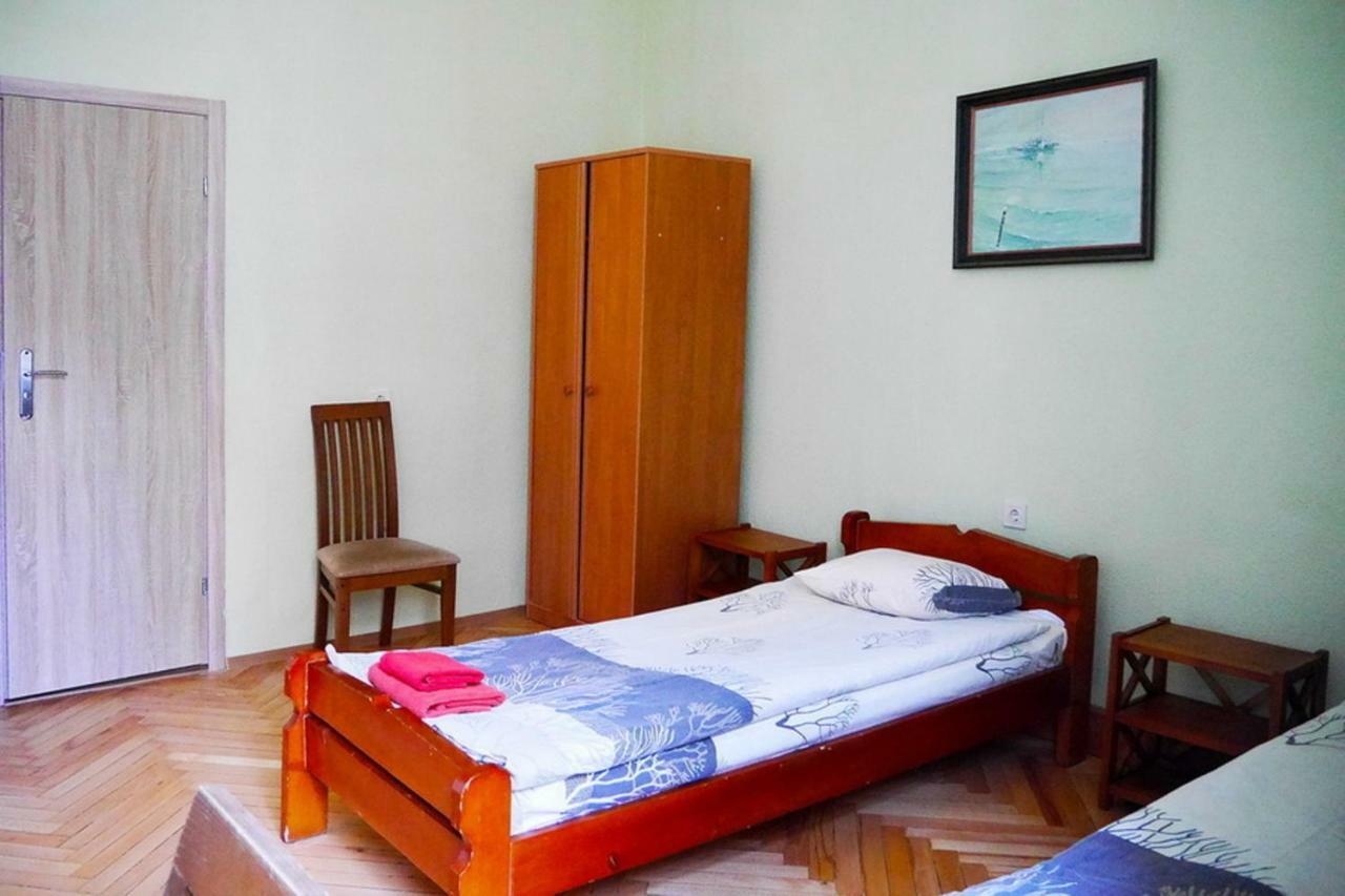 Two Bedrooms Apartment With Two Bathrooms Львів Екстер'єр фото