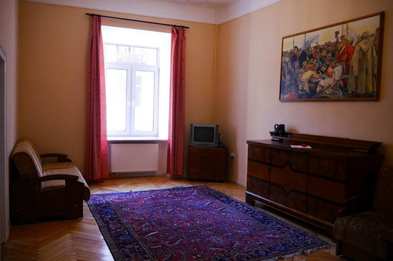 Two Bedrooms Apartment With Two Bathrooms Львів Екстер'єр фото